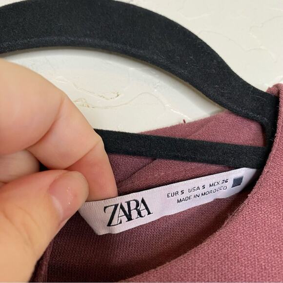 Zara Burgundy 100% Cotton Crewneck Cinched Sleeve Top Small - Picture 6 of 11